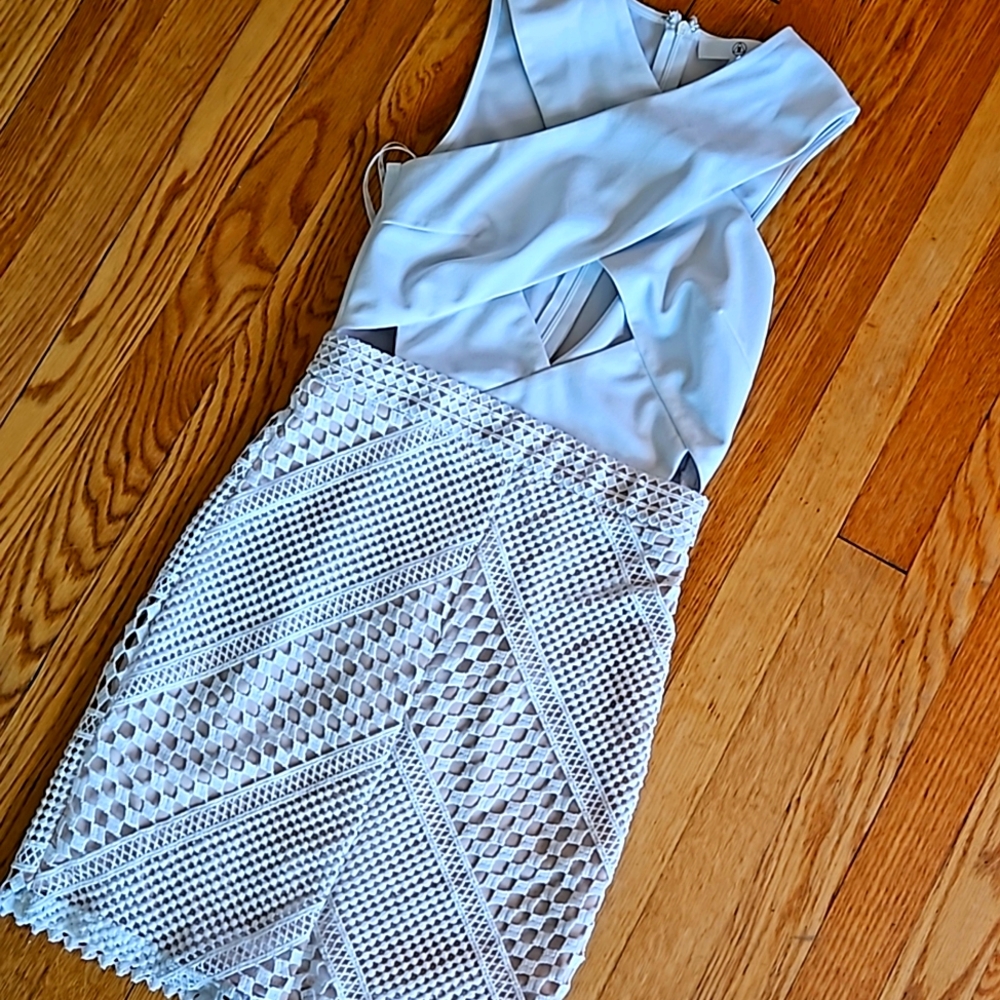 MISGUIDED bodycon MINI dress crochet skirt + peekaboo  bodice  Size 4 NWOT